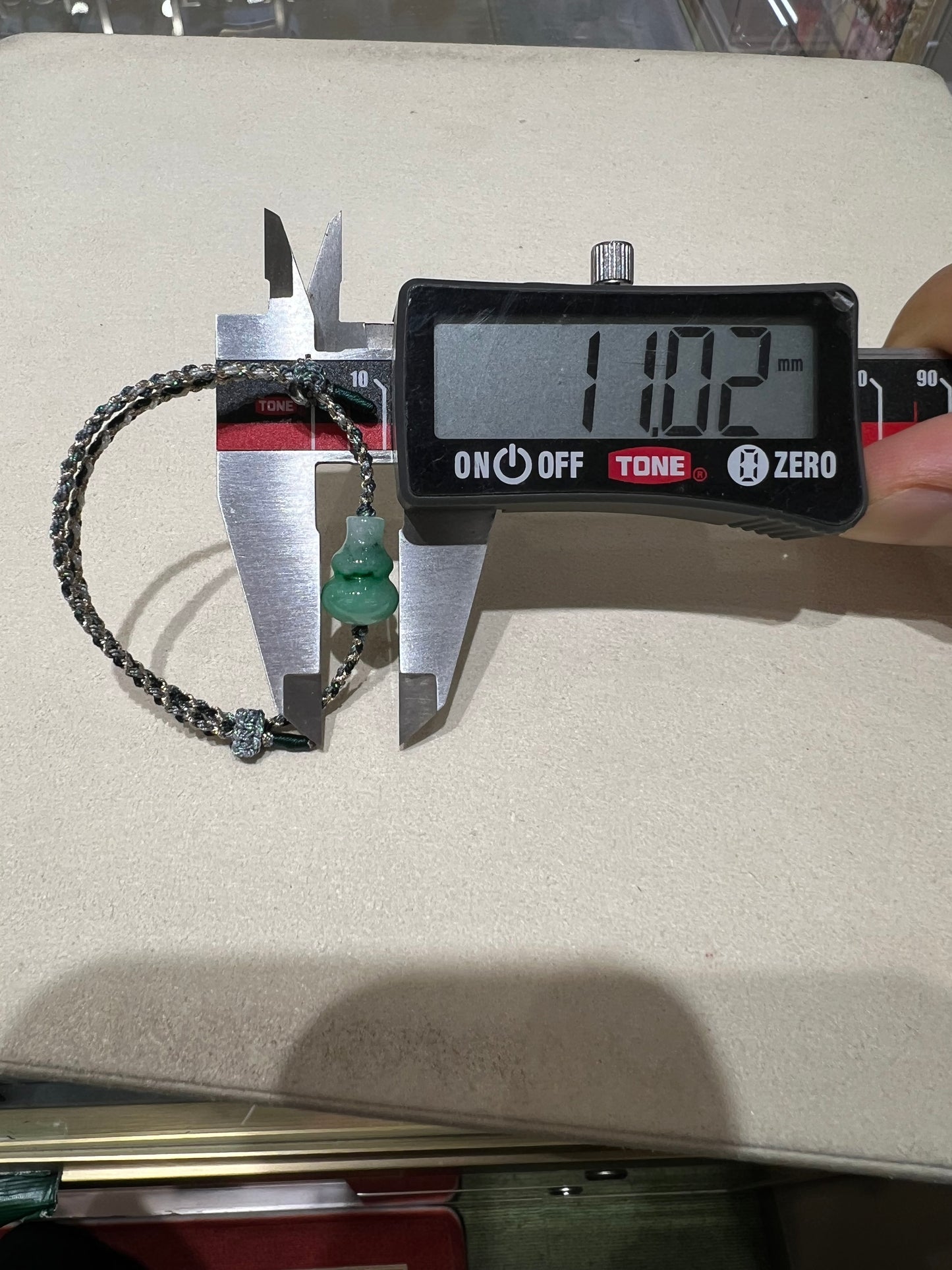 K25981658 天然緬甸翡翠 ‧ 翠綠葫蘆