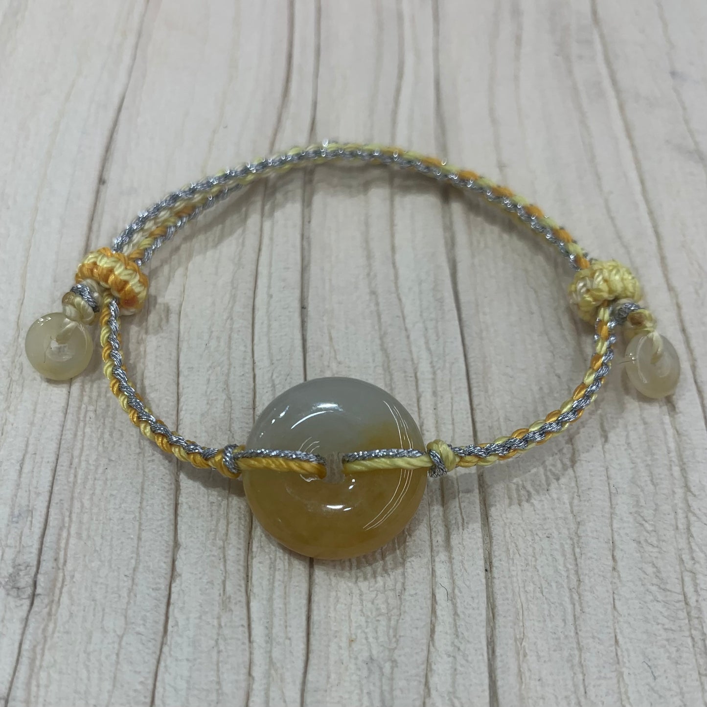 🌼天然緬甸翡翠*冰黃翡平安扣🌼
🧡可配溢翠編織手繩頸繩,手鏈頸鏈🧡貨品編號:C248201500