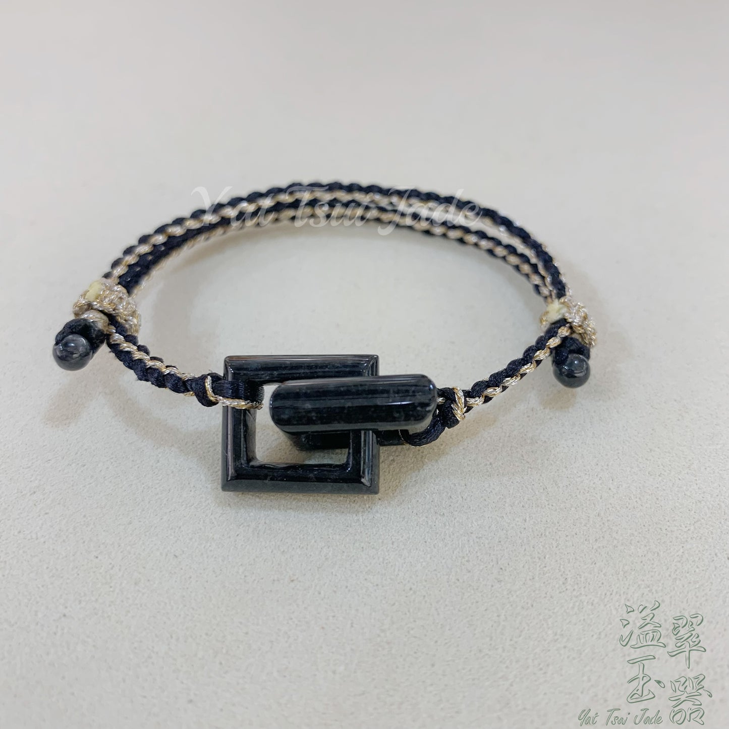 ⚠️已售出產品⚠️⛓天然緬甸鈍墨烏雞種翡翠☯️方型環環相扣配溢翠平安扣手繩系列⛓