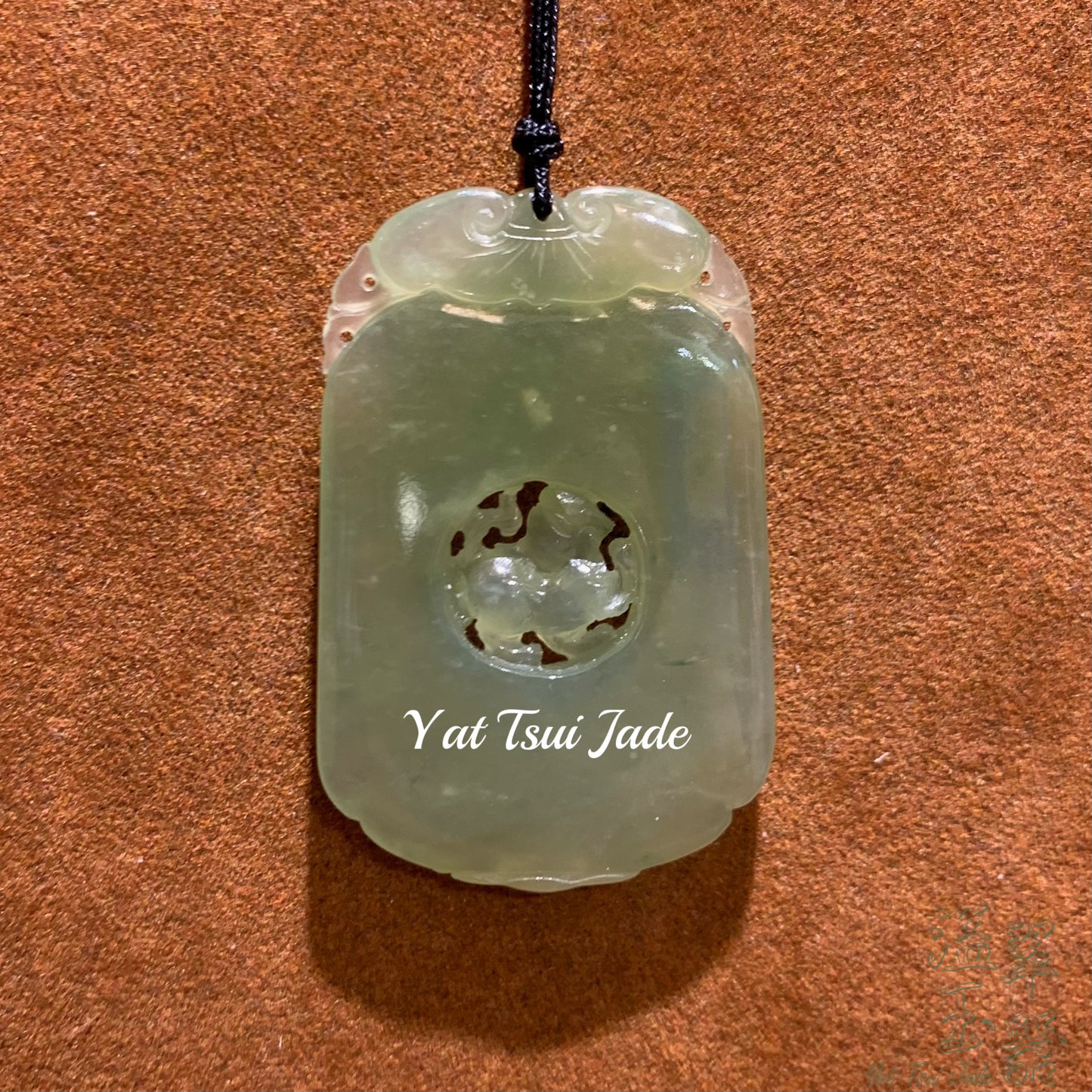 ⚠️已售出產品⚠️天然緬甸(秋香色)翡翠 如意福到玉貔貅😍2328420