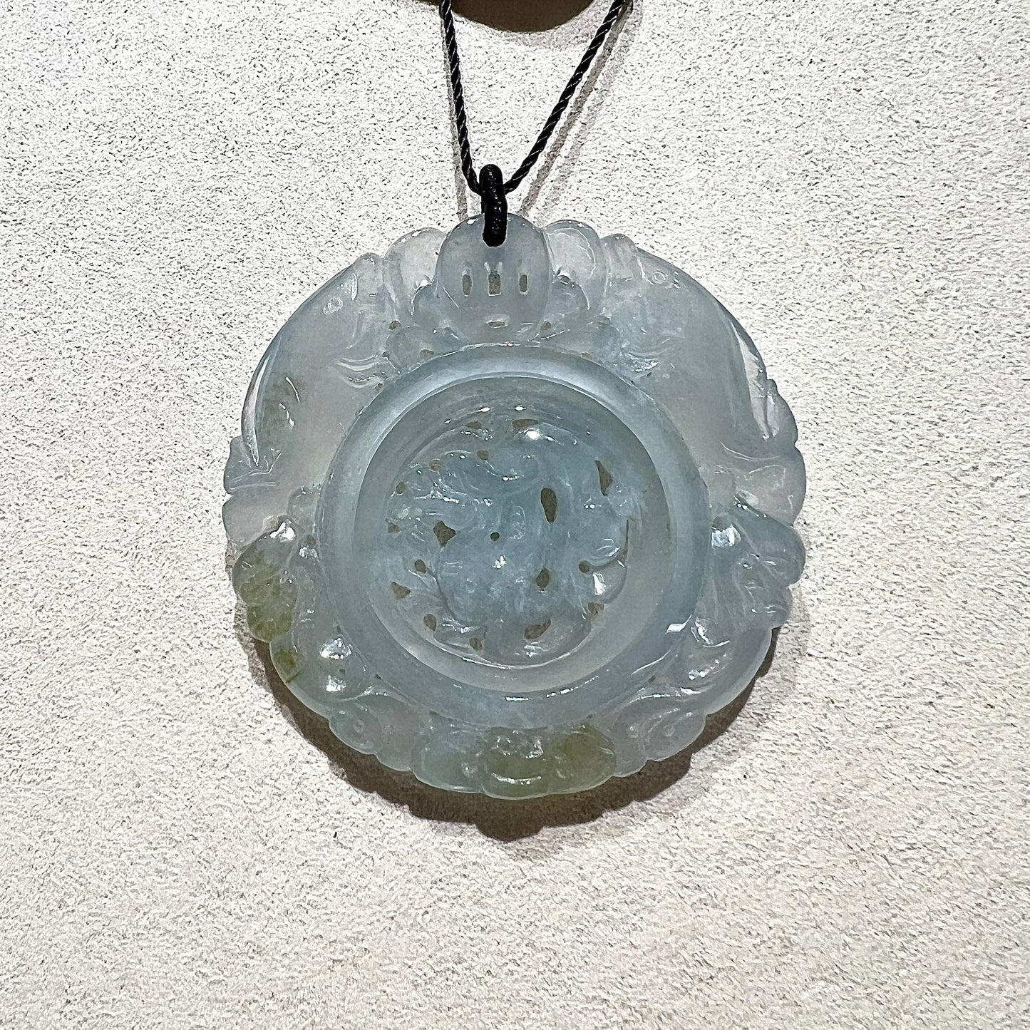 AE259131822 ✨ 天然緬甸翡翠 · 玻璃種雙魚福鼠縷空旋轉古龍掛件