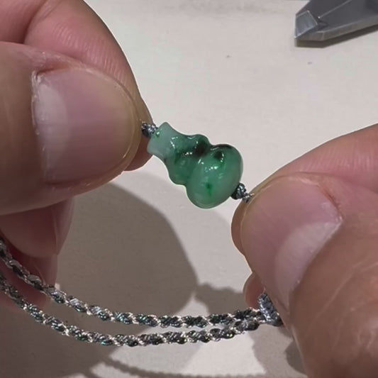 K25981658 天然緬甸翡翠 ‧ 翠綠葫蘆